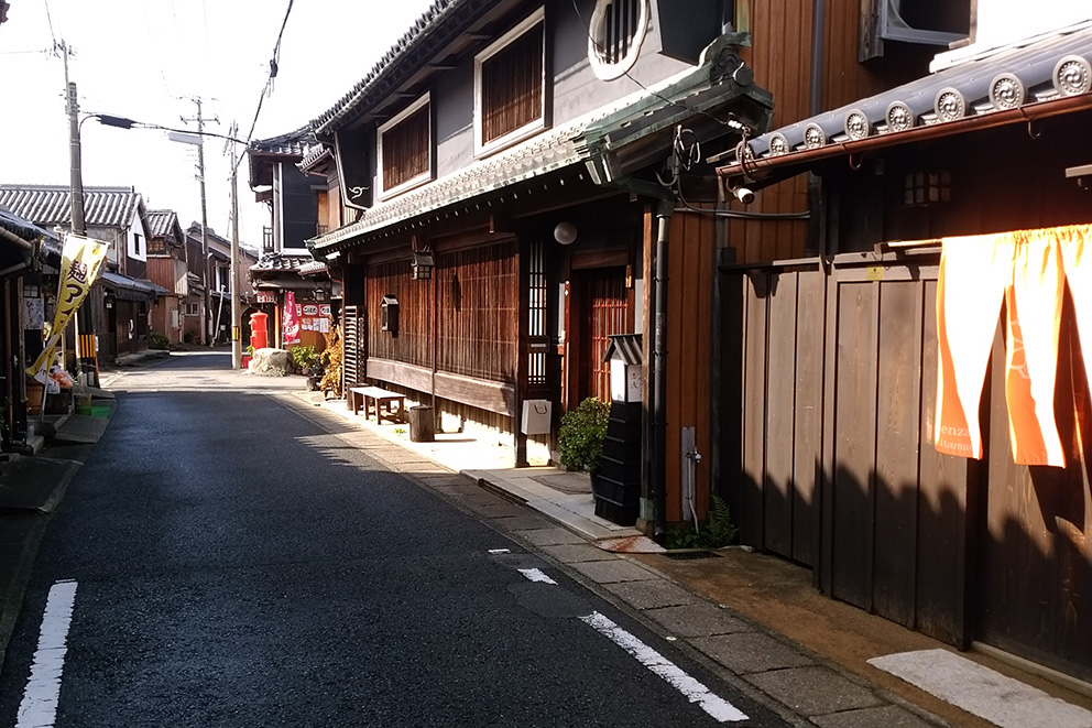 Yuasa Old Town street